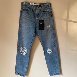 Levi’s Wedgie Tapered Jeans